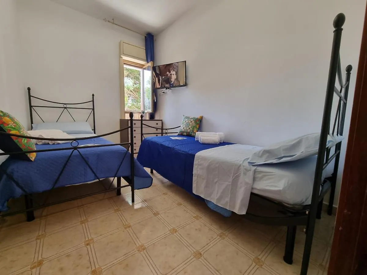 Lo Scorcio Sul Mare By Holiday World Isola delle Femmine Italy